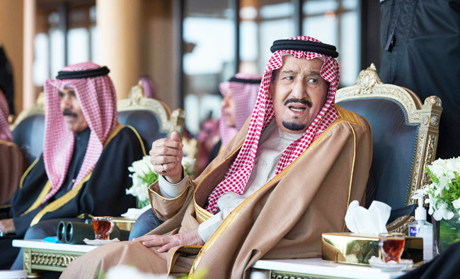 Saudi King Salman opens annual Janadriyah festival