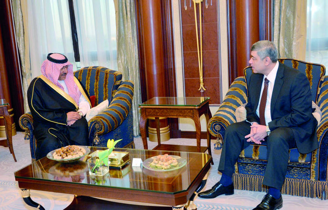 Arab interior ministers to discuss security issues today