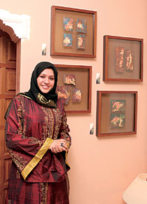 Art Brings Desert Life Under Focus